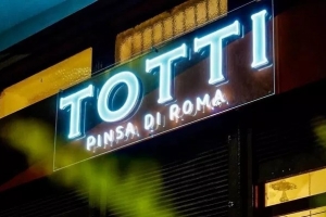 意媒：阿根廷開設了一家托蒂為主題的糕點店