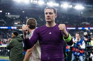 圖片報(bào)：諾伊爾和基米希均參加賽前最后一練，預(yù)計(jì)能夠出戰(zhàn)弗賴堡