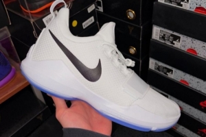 這個(gè)配色如何？球鞋博主曬明年將復(fù)刻歸來的喬治PG 1！