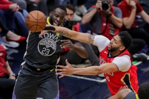 追夢(mèng)：2015年首輪G3勝利是王朝的開(kāi)始 鵜鶘到現(xiàn)在都沒(méi)恢復(fù)元?dú)? >
                                        </div>
                                    </div>
                                                                        <div   id=