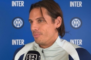 索默：邁尼昂很出色，但明天是國(guó)米對(duì)陣米蘭，而不是索默對(duì)邁尼昂