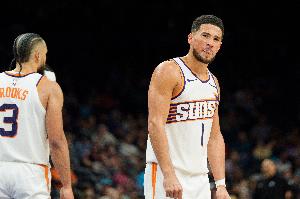 雙方都有主將缺陣！ESPN預(yù)測(cè)明日勝率：馬刺為56.3% 太陽(yáng)為43.7%