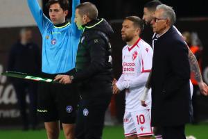 時(shí)隔2年復(fù)出！37歲卡塔爾世界杯冠軍成員帕普·戈麥斯重返賽場