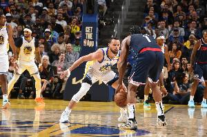 歷史第4！哈登生涯第4次單場10記三分 還比庫里少23次