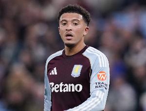 現(xiàn)周薪30W！鏡報：多特?zé)嶂杂诘谌魏炏律?！但他必須降薪一? >
                                        </div>
                                    </div>
                                                                        <div   id=