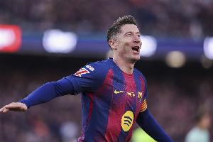 阿斯：費(fèi)內(nèi)巴切為萊萬開一年半合同，萊萬想要兩年半合同