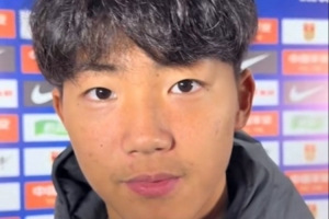 萬項(xiàng)：大家非常想拿下這場開門紅 我為自己和球隊(duì)打8.5分