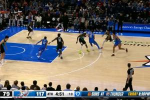 第10次出手了！楊瀚森底角三分再投 這球三不沾了……