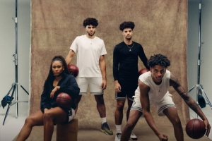 喬丹品牌簽下布澤爾兄弟&基揚·安東尼和康大女籃冠軍球員斯特朗