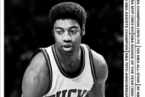 真摯的祝福！?！按驩”奧斯卡·羅伯特森87歲生日快樂