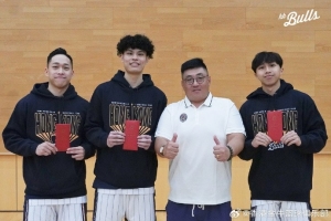 楊睿騏&吳委峻&楊瑞鴻在全運會表現(xiàn)突出 特此向每人發(fā)放兩萬獎金