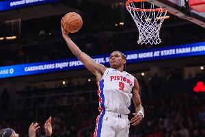 防守鐵閘！奧薩爾·湯普森9中6得到13分3板4助1斷