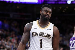 粗中有細(xì)！錫安飛身搶斷 反擊背運(yùn)+對抗突破&左手拉桿上籃！