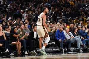 哈迪：轉(zhuǎn)折點(diǎn)是次節(jié)那波21-0&對(duì)面有世上最好球員 貝利喬治表現(xiàn)佳