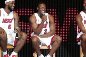 歐文&韋德&濃眉誰是老詹最佳搭檔？楊毅：濃眉吧