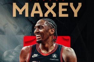 馬克西本賽季出戰(zhàn)647分鐘場均跑動2.8英里 兩項數(shù)據(jù)聯(lián)盟第一！