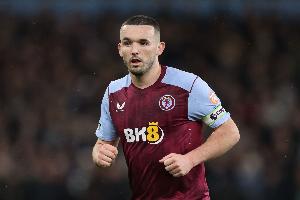 主持人：麥金曾因隊友惡作劇被訓(xùn)練桿刺穿大腿 他被人們嚴(yán)重低估