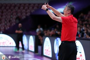 郭士強(qiáng)：周琦胡金秋是內(nèi)線重要成員 希望他們按部署打出應(yīng)有水平