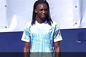 伊萊莫哈勒：內(nèi)馬爾是我的偶像 我一直相信我們這支隊伍非常強大