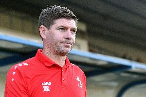 杰拉德成為利物浦臨時主帥？墨菲：他當(dāng)然愿意，當(dāng)前應(yīng)立足于防守