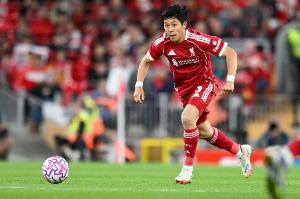 斯洛特談遠藤航機會少：他和赫拉芬貝赫位置一樣，而后者一直健康