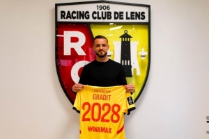 朗斯后衛(wèi)格拉迪特在訓(xùn)練時(shí)脛骨和腓骨骨折，將接受手術(shù)并缺席數(shù)月