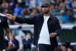 哈曼：拜仁連續(xù)第四次處于落后狀態(tài)，他們不應(yīng)該總是追著比分跑