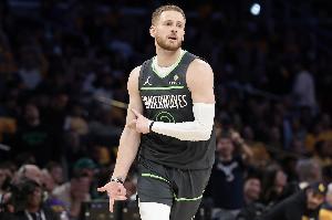 迪文岑佐談逆轉(zhuǎn)：球隊(duì)更注重身體對(duì)抗了 我們打亂了對(duì)手的節(jié)奏