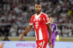 若納坦·塔單場觸球177次本賽季五大聯(lián)賽最多，成功傳球159次第二