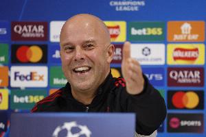 斯洛特：紅軍球迷的一貫支持讓利物浦變得特別，在困難時(shí)更為難得