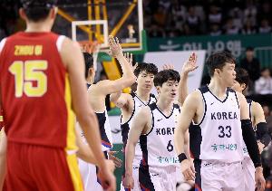 中國(guó)男籃歷史上首次面對(duì)韓國(guó)兩連敗 14分追平最大輸球分差