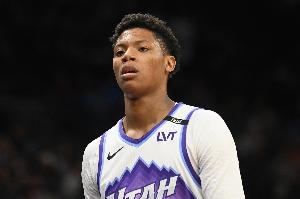 挺高效！5號秀貝利半場出戰(zhàn)14分鐘 6中5&三分3中2拿到12分