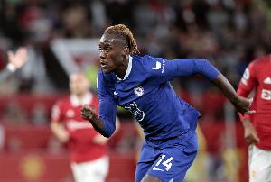 首開紀(jì)錄！查洛巴英超進(jìn)球數(shù)上雙，其中5球是接角球助攻頭球破門