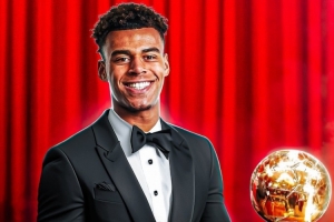 自豪！杜埃領(lǐng)取2025年歐洲金童獎(jiǎng)，巴黎官方社媒曬海報(bào)祝賀