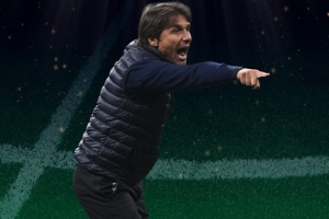 帶隊(duì)斬獲意甲冠軍！孔蒂當(dāng)選意大利球員協(xié)會(huì)上賽季最佳教練