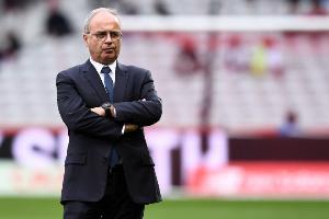 最佳足球管理者獎(jiǎng)！坎波斯感言：我們已做好準(zhǔn)備讓巴黎繼續(xù)前進(jìn)