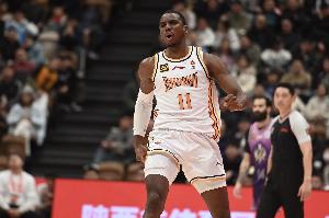 歐媒：迪亞洛收到CBA球隊(duì)的報(bào)價(jià) 可能重返中國聯(lián)賽打球