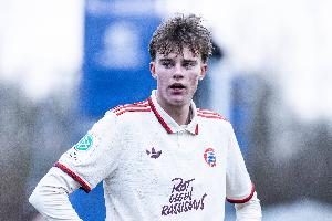 踢球者：若拜仁外租小將揚森未來被轉售，草蜢將按比例獲得分成