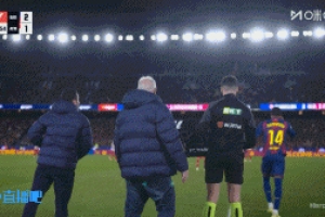 進(jìn)球功臣！巴薩換下萊萬、奧爾莫，換上拉什福德、費(fèi)蘭