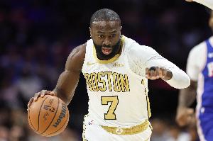 能抗產(chǎn)量！布朗過(guò)去兩個(gè)賽季133場(chǎng)3次40+ 本賽季21場(chǎng)比賽已3次