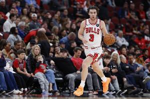 吉迪的NBA快速問答！東契奇MVP 最后一投選科比 NBA偶像是威少