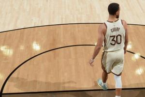 科爾：庫里不會隨隊東征將會缺戰(zhàn)三場 有望下周主場打狼復(fù)出