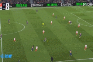 離譜！奧爾莫造點(diǎn)，萊萬主罰右腳大力轟門直接踢向看臺