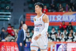 在家鄉(xiāng)長沙參賽！媒體人：于德豪作為東道主請全隊(duì)品嘗老家湖南菜