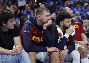 砍50+且TS%超九成！最近三位為約基奇、戈登、穆雷 庫里三次做到