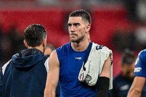 全市場：弗拉霍維奇可能在養(yǎng)傷期間與其他俱樂部完成預(yù)簽約