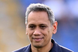 科莫主席：我們?cè)诙巨D(zhuǎn)會(huì)期不會(huì)再買(mǎi)人，除非出現(xiàn)緊急狀況