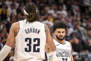 投嗨了！掘金隊(duì)史僅穆雷&戈登單場(chǎng)50+10三分 都發(fā)生在本賽季