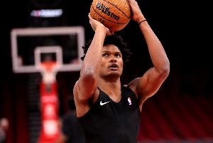 冉冉升起的新星！阿門過去6場場均18+9.3+5.3