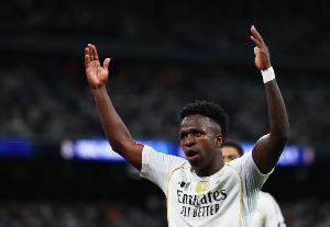 庫爾圖瓦聲援維尼修斯：他今天相當(dāng)克制，但我們不是機(jī)器也有情緒